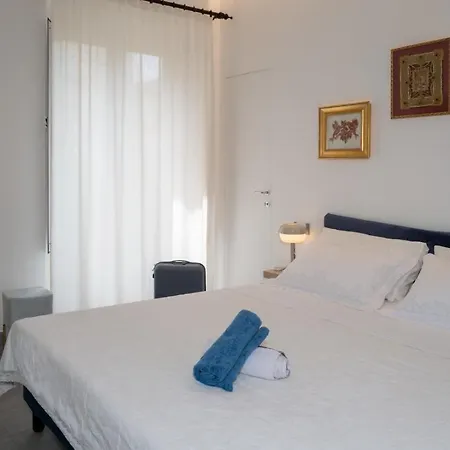 29 Center Taormina