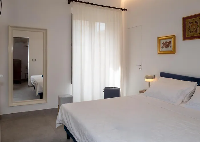 29 Center Таормина